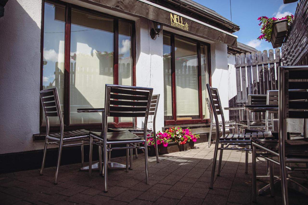 Muskerry Arms Bar And B&B بلارني المظهر الخارجي الصورة
