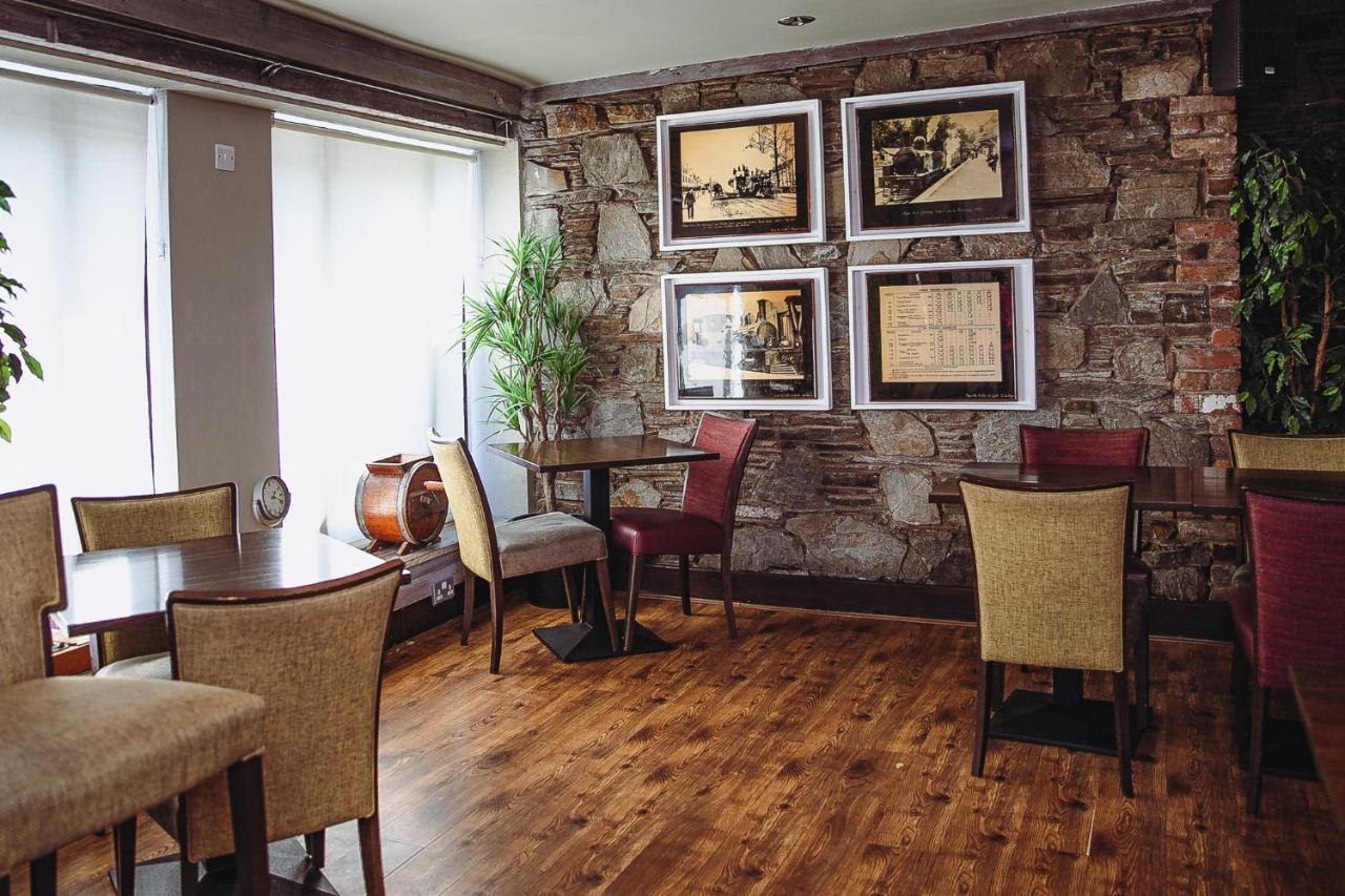 Muskerry Arms Bar And B&B بلارني المظهر الخارجي الصورة