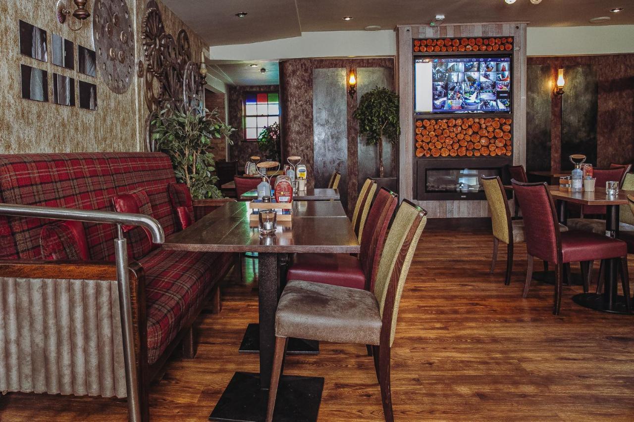 Muskerry Arms Bar And B&B بلارني المظهر الخارجي الصورة
