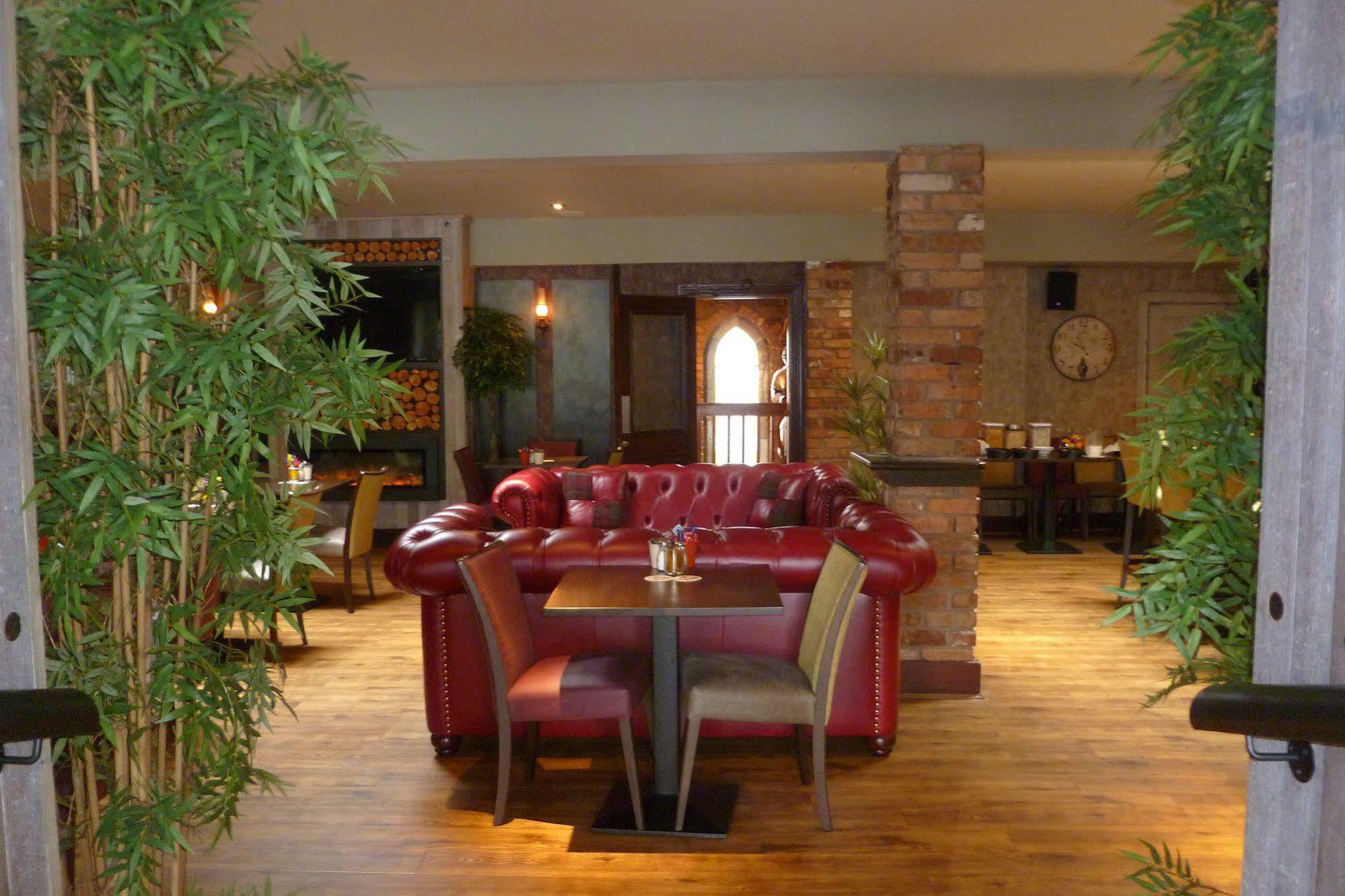 Muskerry Arms Bar And B&B بلارني المظهر الخارجي الصورة